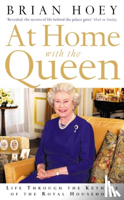 Hoey, Brian - At Home with the Queen