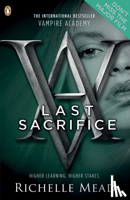 Mead, Richelle - Vampire Academy: Last Sacrifice (book 6)