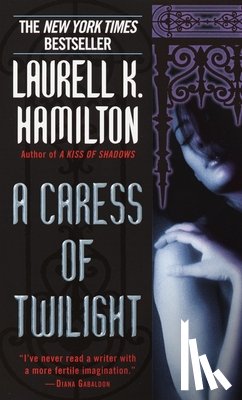 Hamilton, Laurell K. - CARESS OF TWILIGHT