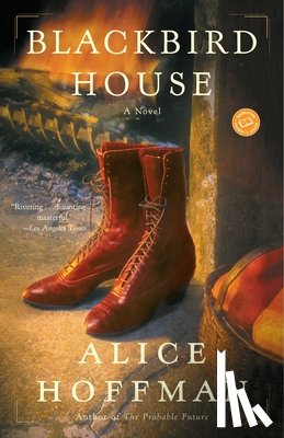 Hoffman, Alice - Blackbird House