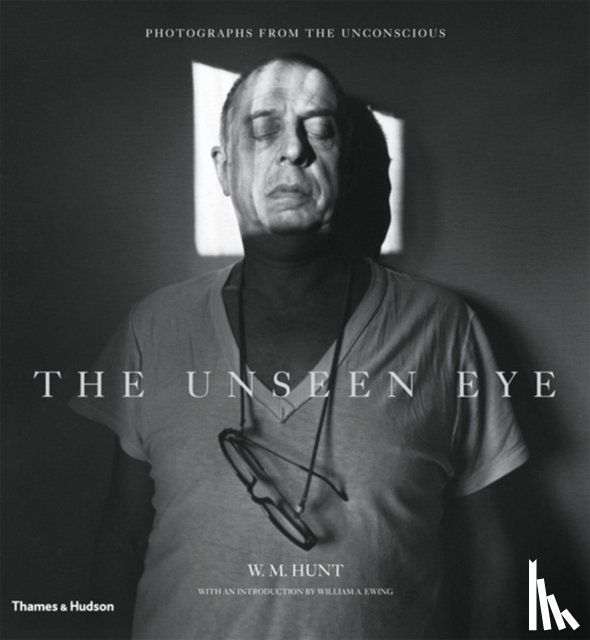 Hunt, W. M. - The Unseen Eye