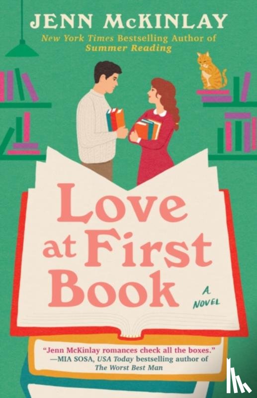 McKinlay, Jenn - Love at First Book