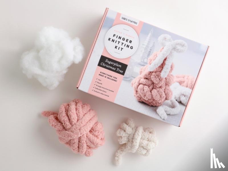 Benedict, Sabrina-Rose - Super Simple Finger Knitting Kit Sugarplum Christmas Tree
