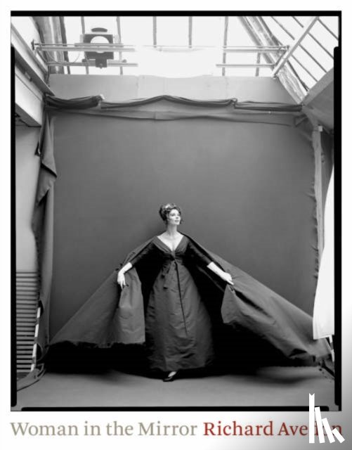 Avedon, Richard, Hollander, Anne - Woman in the Mirror