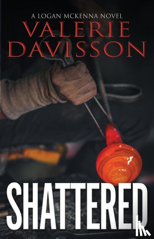 Davisson, Valerie - Shattered