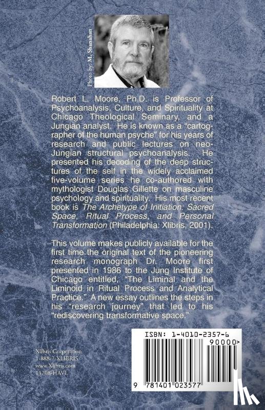 Moore, Robert L - The Magician and the Analyst