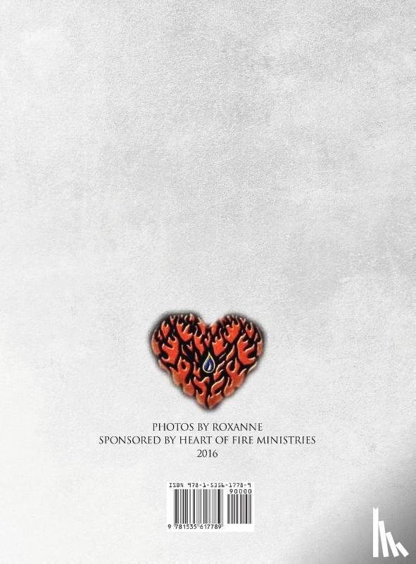 River - The Crystal Heart Bottle Stopper