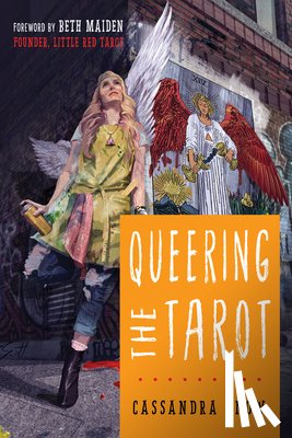 Snow, Cassandra - Queering the Tarot