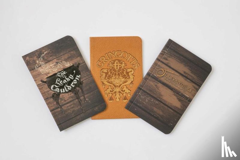 Insight Editions - Harry Potter: Diagon Alley Pocket Journal Collection