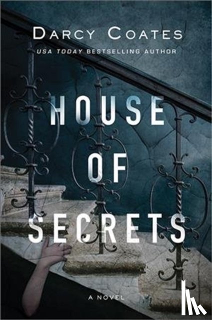 Coates, Darcy - House of Secrets