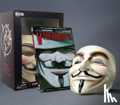 Moore, Alan, Lloyd, David - V for Vendetta Book and Mask Set