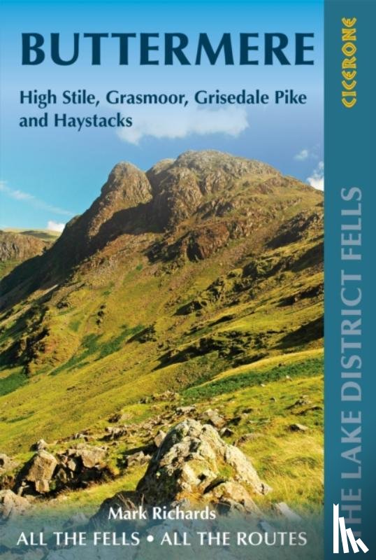 Richards, Mark - Walking the Lake District Fells - Buttermere