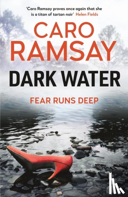 Ramsay, Caro - Dark Water