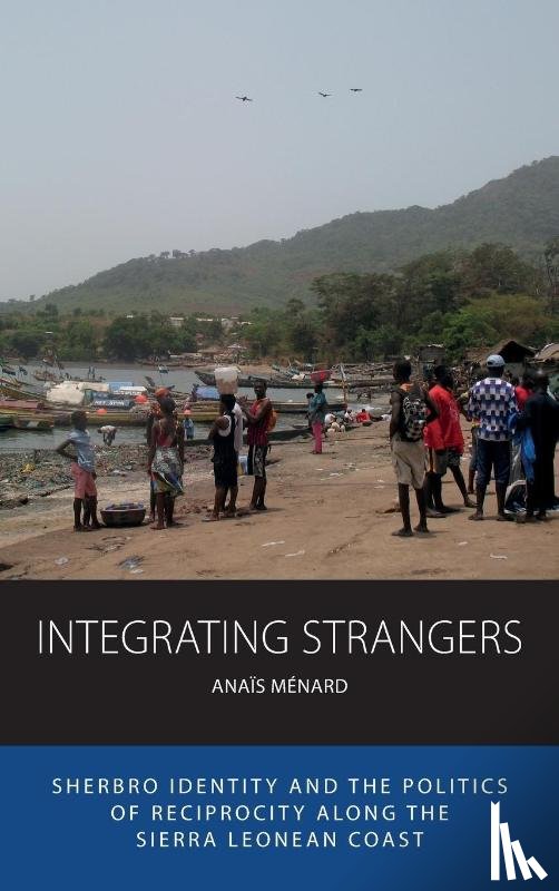 Menard, Anais - Integrating Strangers