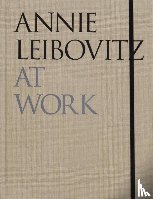 Leibovitz, Annie - Annie Leibovitz At Work