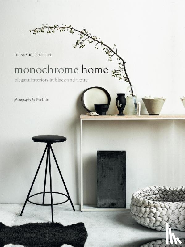Robertson, Hilary - Monochrome Home