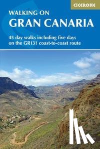 Dillon, Paddy - Walking on Gran Canaria