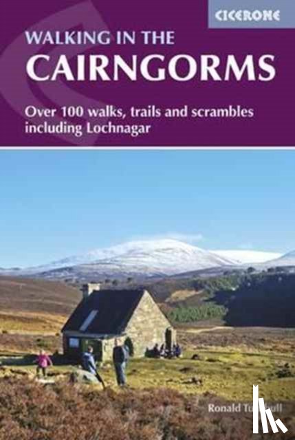 Turnbull, Ronald - Walking in the Cairngorms