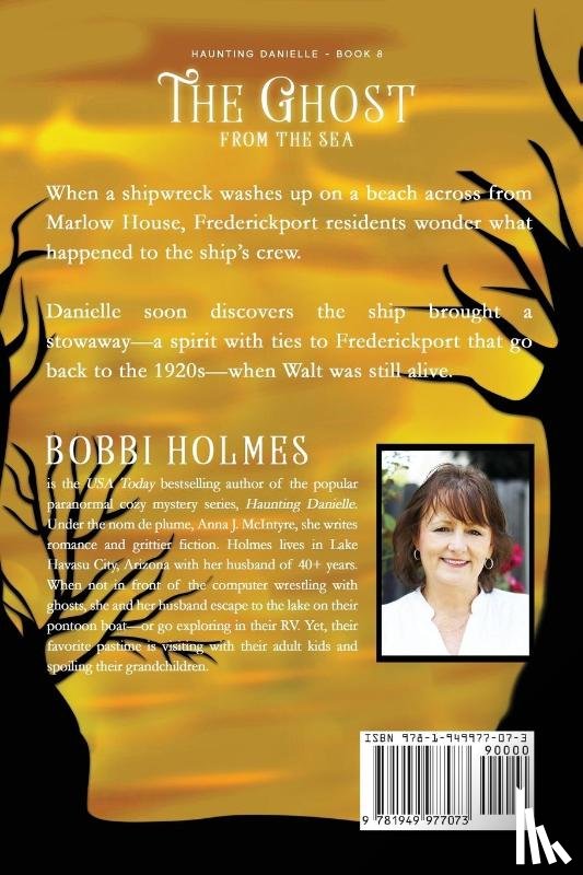 Holmes, Bobbi, McIntyre, Anna J, Mackey, Elizabeth - The Ghost from the Sea