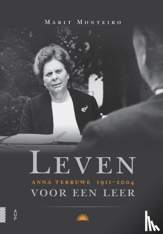 Monteiro, Marit - Leven voor een leer