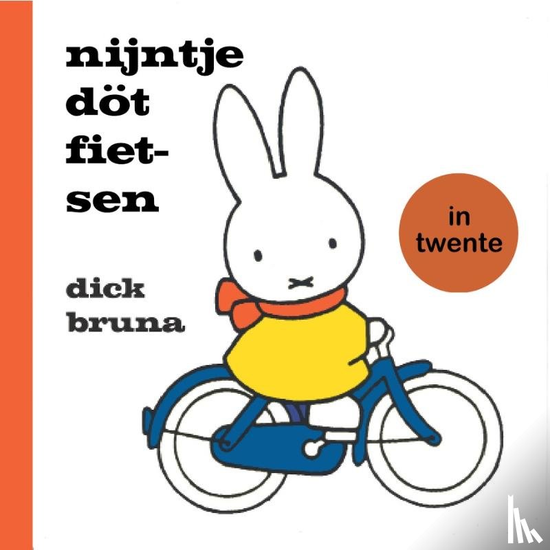 Bruna, Dick - nijntje döt fietsen in Twente