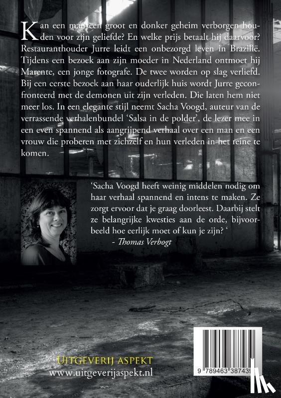 Voogd, Sasha - Niet met opzet Grootletterboek