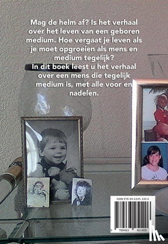 Schröder, Carl - Mag de helm af?