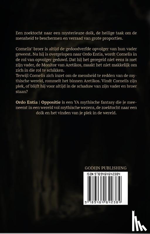 Belle, Esmeralda van - Oppositie