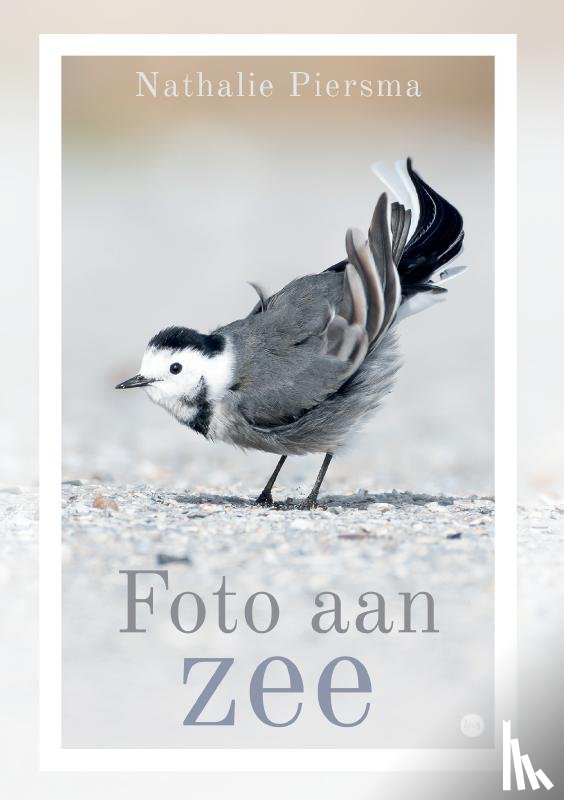 Piersma, Nathalie - Foto aan zee