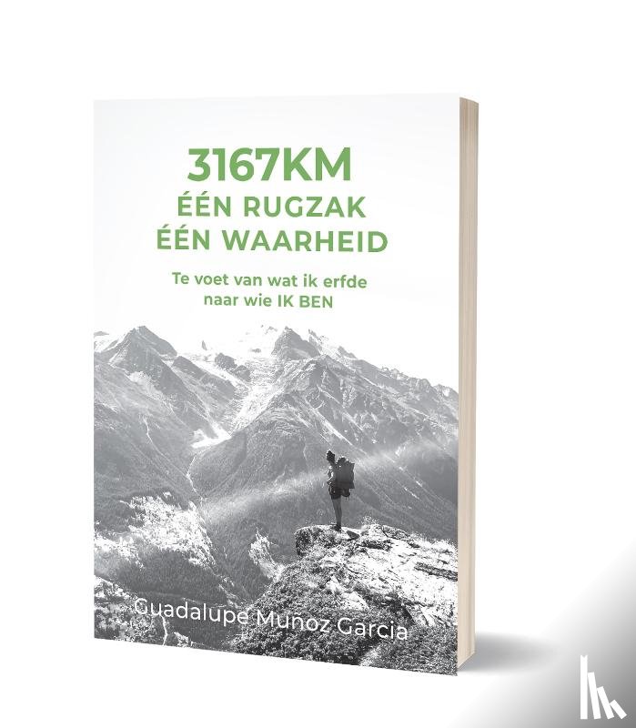 Muñoz Garcia, Guadalupe - 3167 kilometer. Eén rugzak. Eén waarheid.