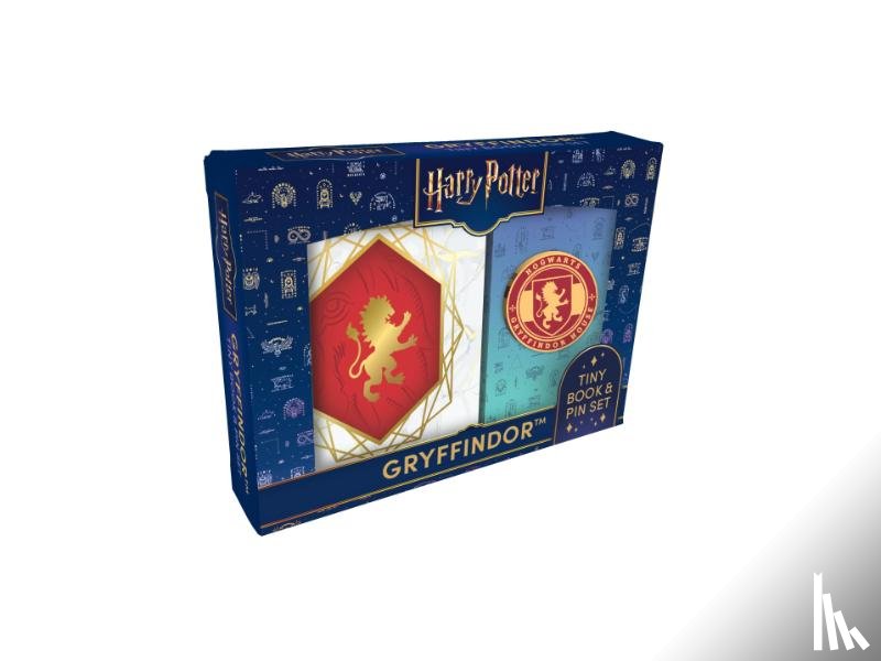 Insight Editions - Harry Potter: Gryffindor Tiny Book and Pin Set