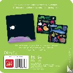  - Magneetdoos Klein wit visje speelt onder water