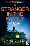 Casey, Jane - A Stranger in the Family