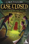 Magaziner, Lauren - Case Closed #3: Haunting at the Hotel
