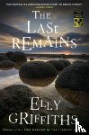 Griffiths, Elly - The Last Remains