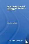 Sunderland, David - Social Capital, Trust and the Industrial Revolution