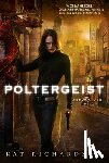 Richardson, Kat - Poltergeist