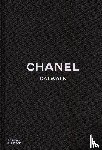 Mauriès, Patrick, Sabatini, Adélia - Chanel Catwalk