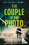 Cooper, Helen - The Couple in the Photo