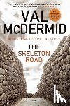 McDermid, Val - SKELETON ROAD
