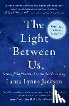 Jackson, Laura Lynne - LIGHT BETWEEN US