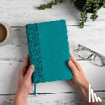 Holman Bible Publishers - Holman Bible Publishers: NASB Large Print Personal Size Refe