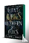 Woods, Harper L. - What Lurks Between the Fates: Of Flesh & Bone, Book Three