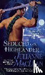 MacLean, Julianne - Seduced by the Highlander
