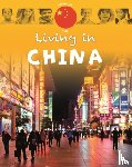 Lynch, Annabelle - Living in Asia: China