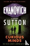 Evanovich, Janet, Sutton, Phoef - Curious Minds