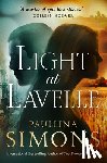 Simons, Paullina - Light at Lavelle