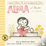 Martinez-Neal, Juana - Alma at Home/Alma En Casa