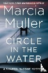 Muller, Marcia - Circle in the Water