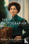 Durst-Benning, Petra - The Photographer